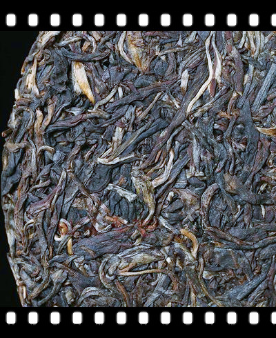 曼松古树普洱茶价格，探索古老韵味：曼松古树普洱茶的价格与鉴