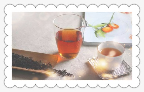 一块一块的红茶是什么类型的茶？