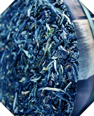 老树砖茶是属于什么茶，探秘老树砖茶：它属于哪一类茶叶？