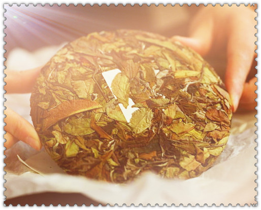 紫金贡饼是什么茶及其功效、作用，以及制作工艺与原料